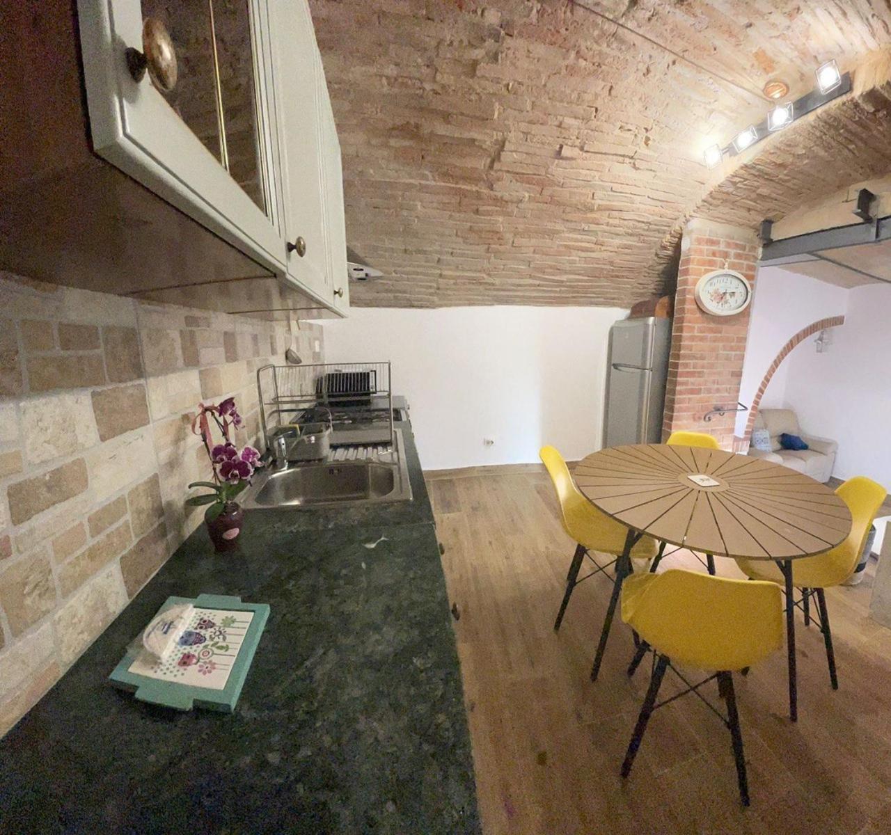 Casa Di Duccio Villa Montone  Buitenkant foto